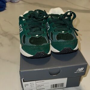 New Balance Kids' Forest Green Sneakers 4c